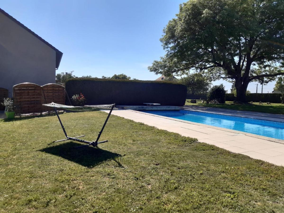 Jacuzzi, Arcade Et Repas Compris Bed & Breakfast Soulosse-sous-Saint-Elophe Exterior photo